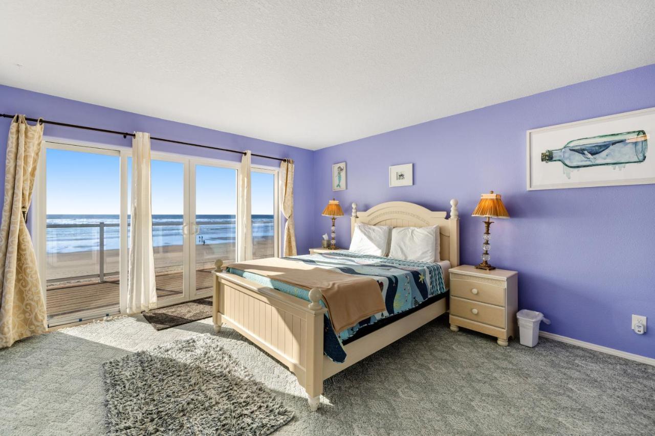 Ace'S Beach House Rockaway Beach Esterno foto